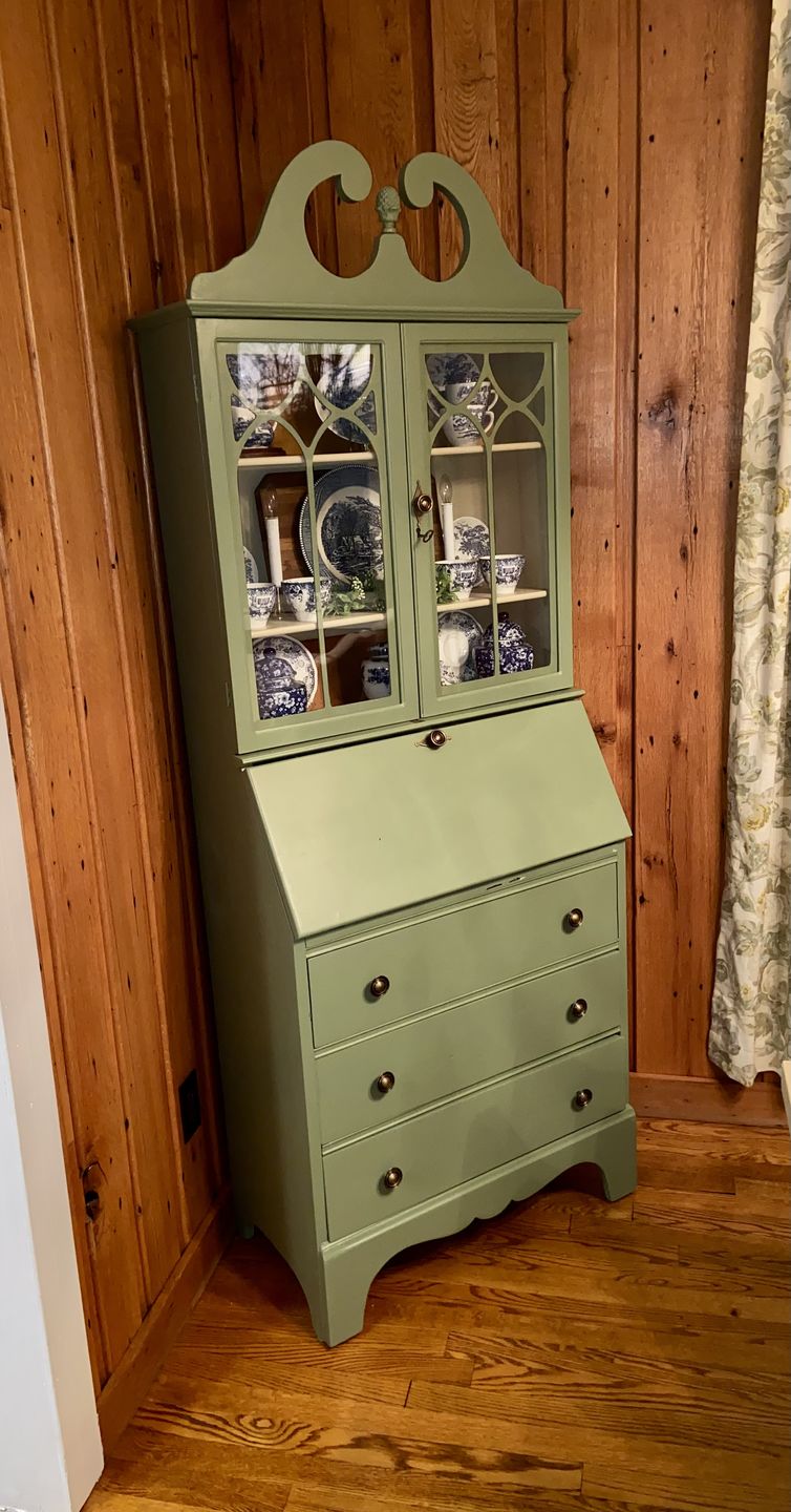 Customer photo review of English Boxwood - One Step Paint
