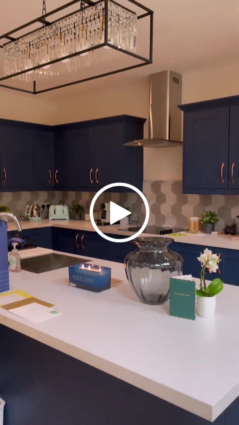 Customer video review of Modern Rectangle Crystal Island Linear Chandelier