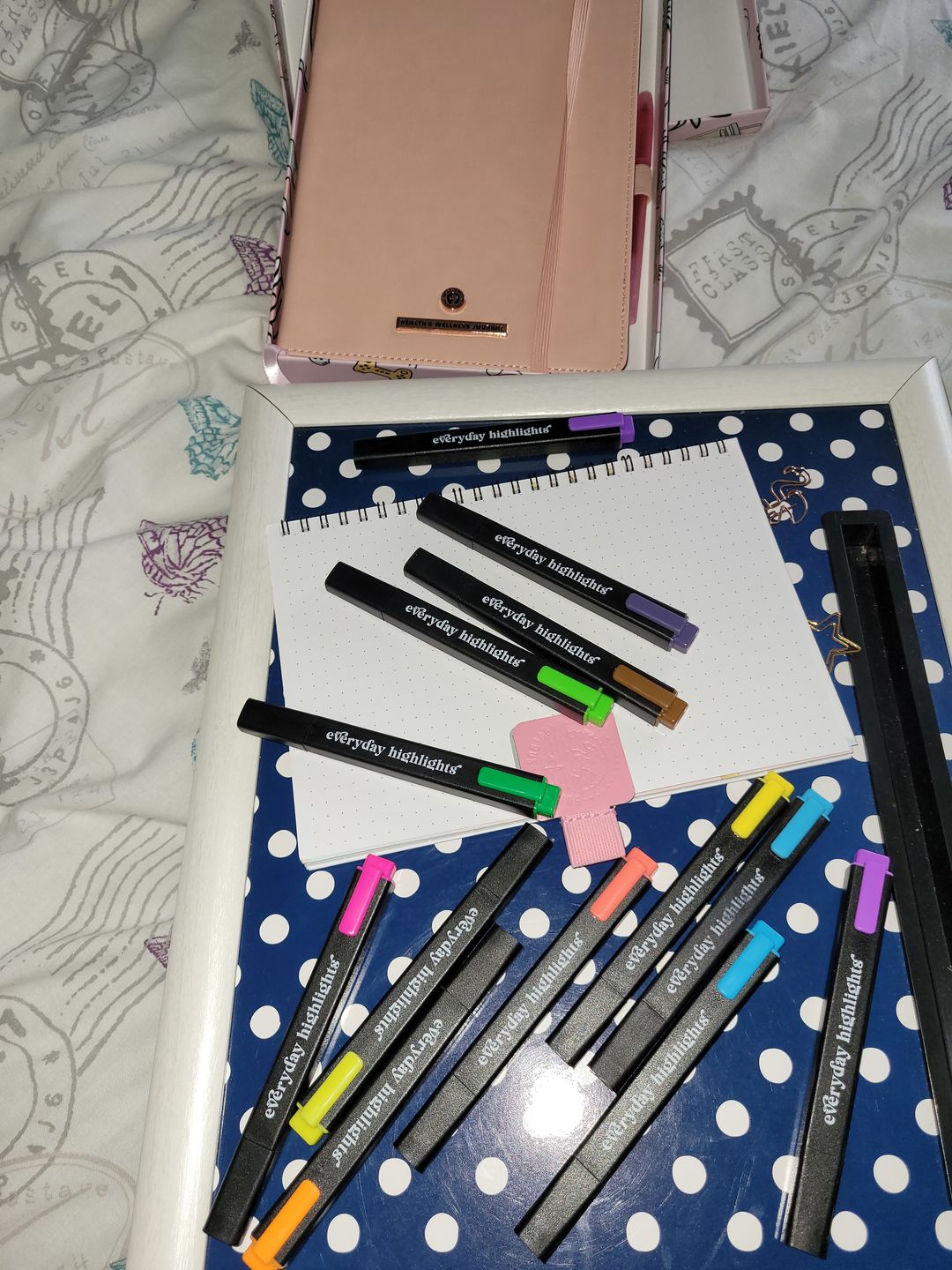 Customer photo review of Everyday Highlighters - Pack of 14