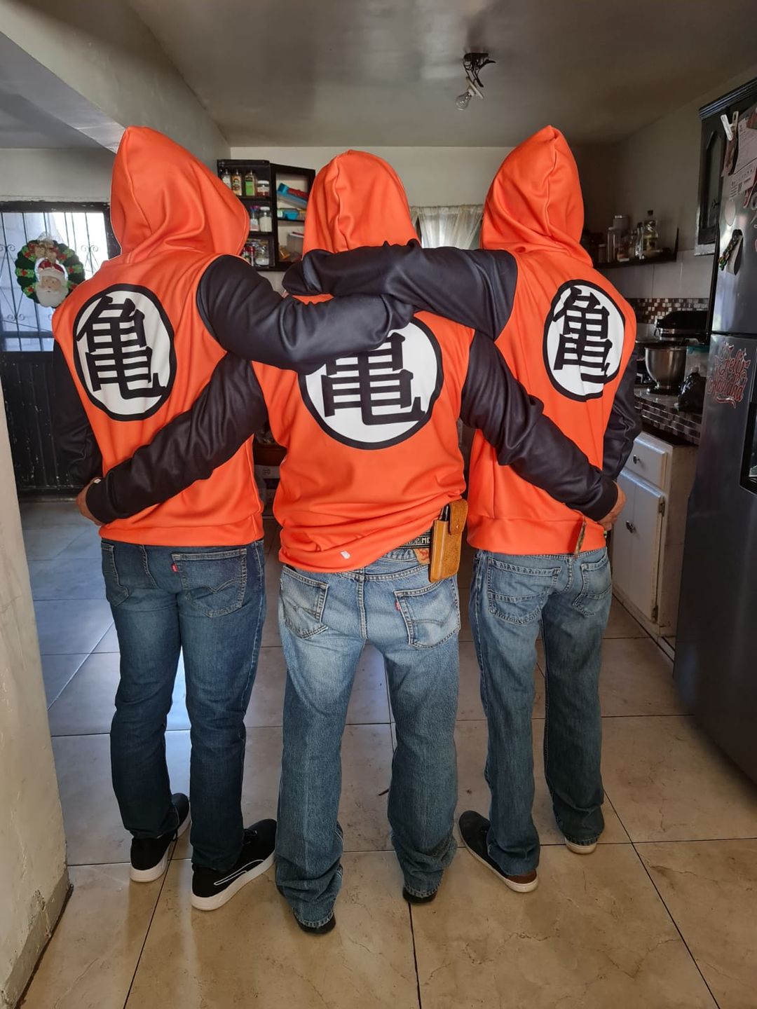 Customer photo review of Sudadera Dragon Ball Z Goku Outfit