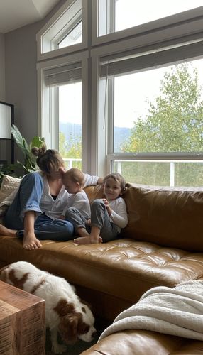 Customer photo review of Holland Right Sectional