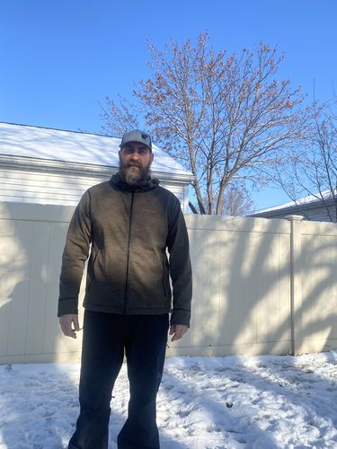 Customer photo review of MEN'S DIVERSION HOODIE