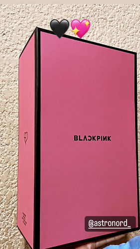Customer photo review of [OFFICIAL] BLACKPINK LIGHT STICK Ver.2