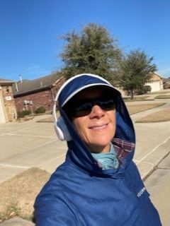 Customer photo review of WOMEN'S RIVER RUN HOODIE