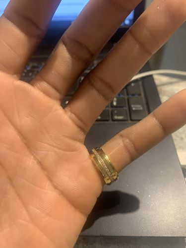 Customer photo review of Iced Band Ring (Gold)