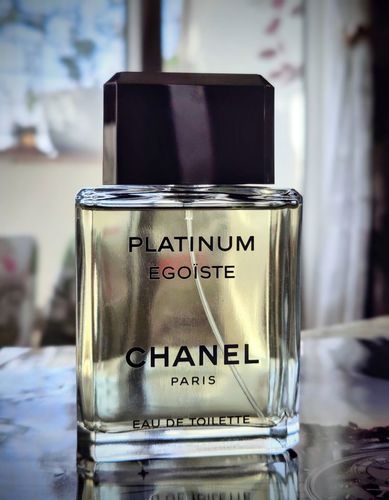 Customer photo review of Chanel Platinum Egoiste Eau De Toilette Spray for Men 100ml