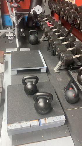 Customer photo review of 10kg / 22lbs E-coated Cast Iron Kettlebell