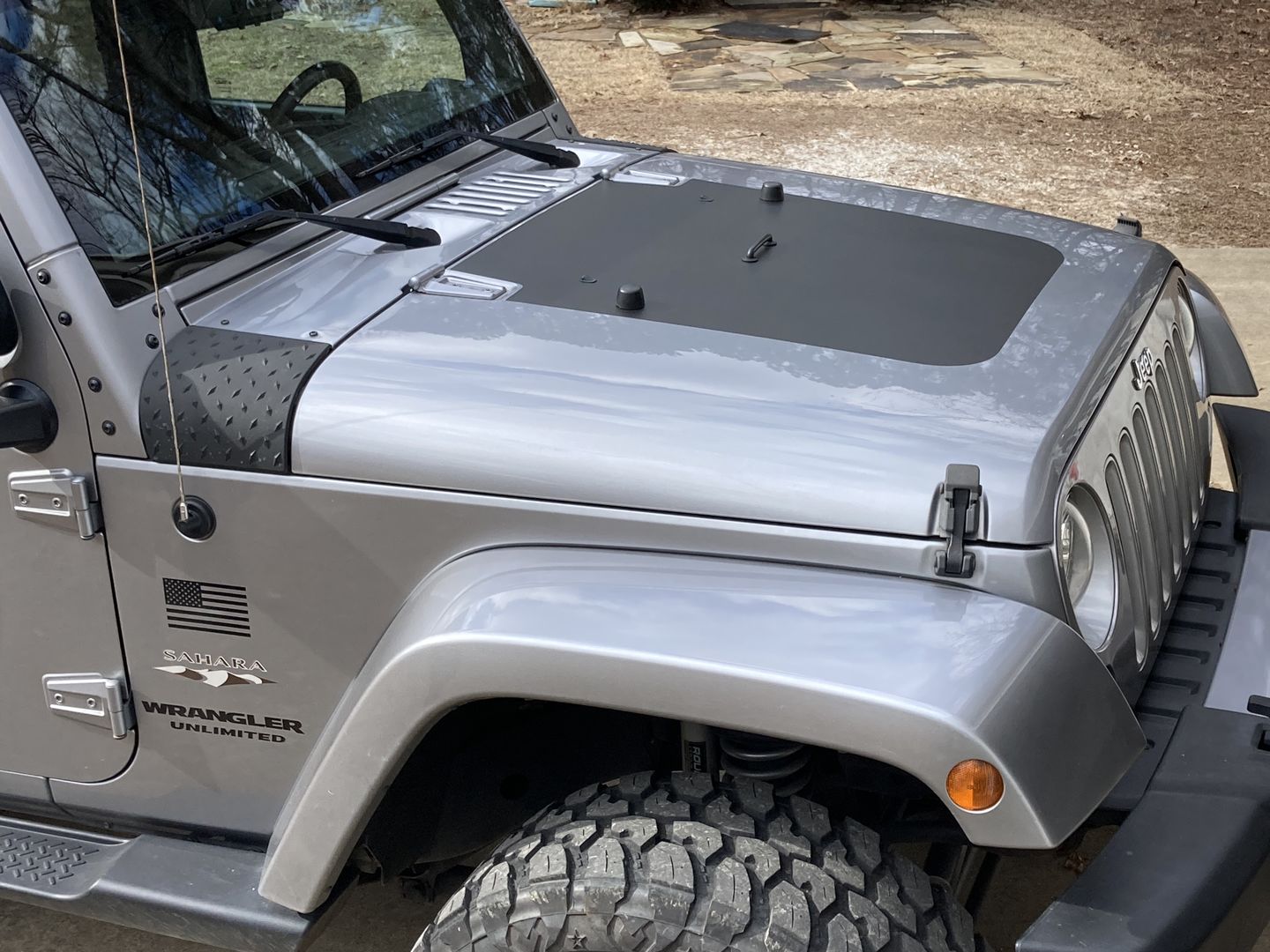 Customer photo review of Hood Graphic for Wrangler JK | Matte Black