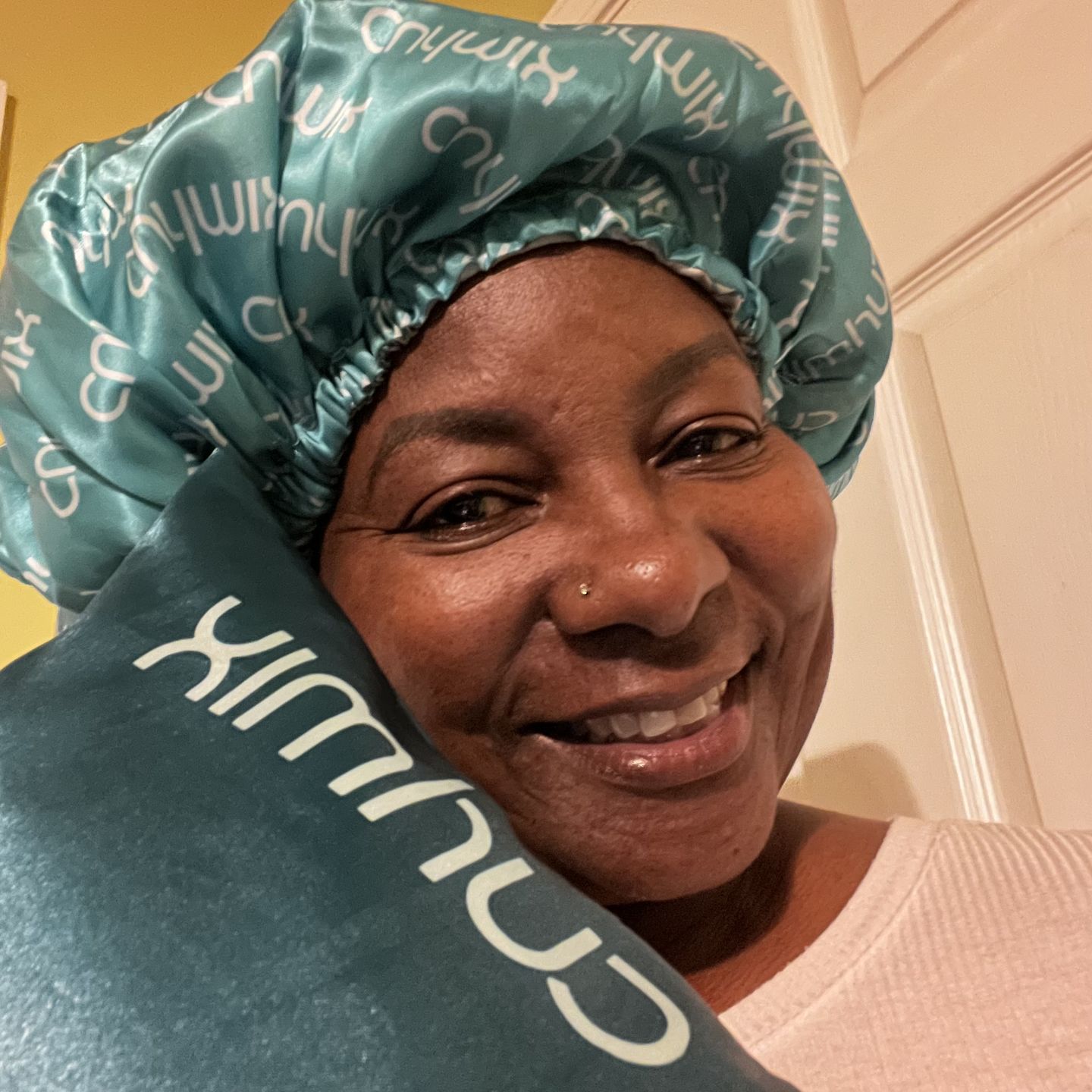 Customer photo review of CurlMix Satin Bonnet 2-in-1 Reversible with Adjustable Drawstring
