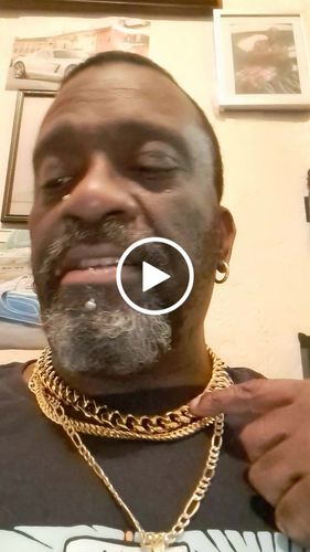 Customer video review of The Golden Time Ⅲ® - 14mm Curb Cuban Link Chain in 18K Gold