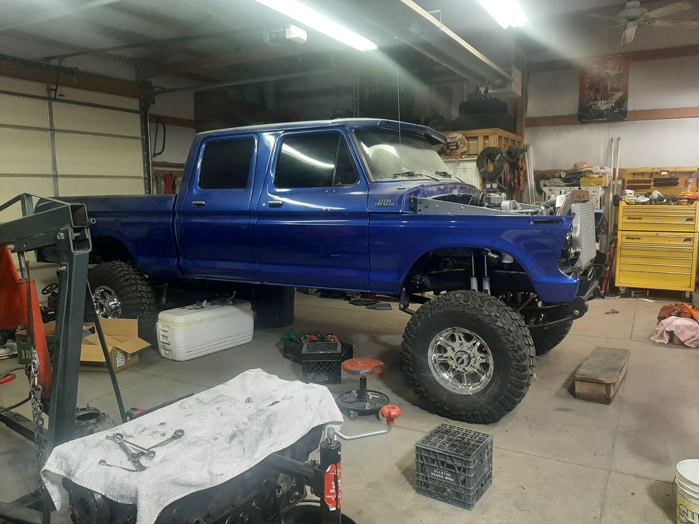 Customer photo review of OPENROAD 4''x8' Break Strength 30,000 lbs Tree Saver Strap