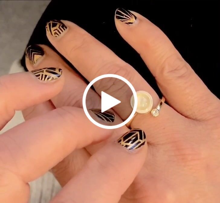 Customer video review of Moonstone Meditation Ring
