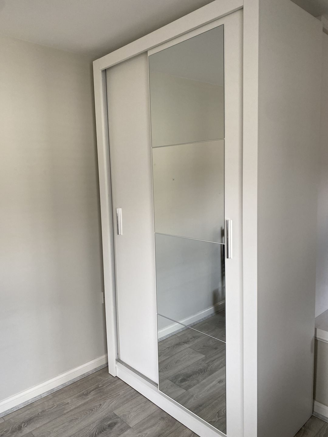 Customer photo review of Arti 6 - 2 Sliding Door Wardrobe 120cm