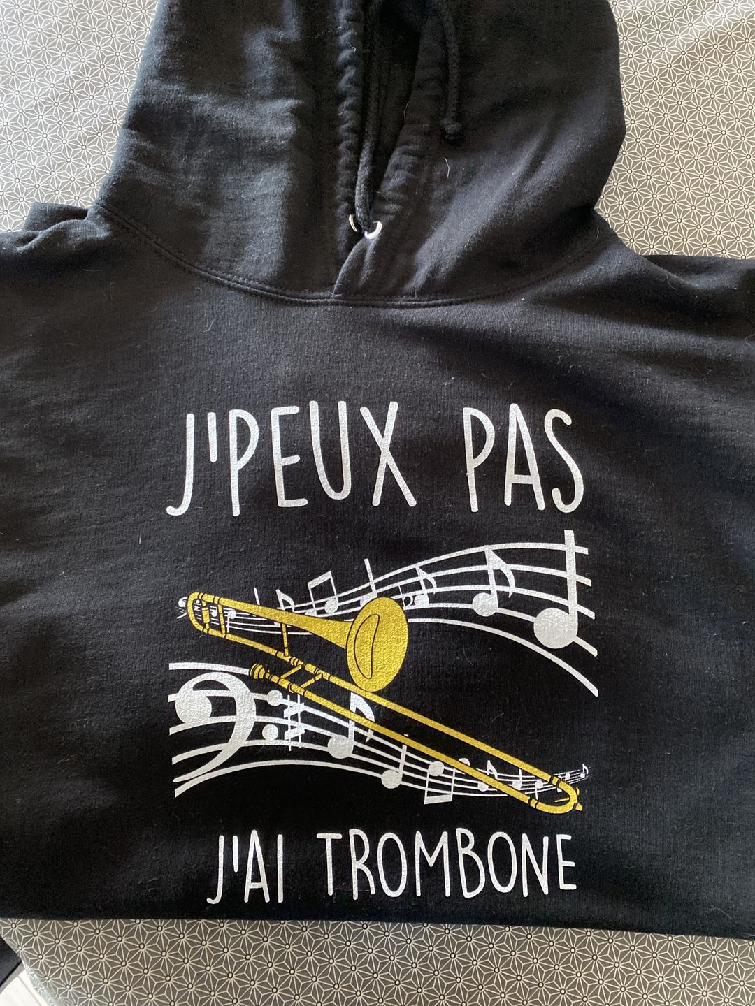 Customer photo review of J'peux pas J'ai Trombone – Sweat à capuche