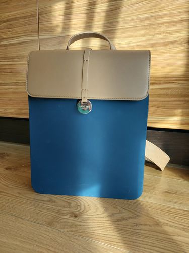Customer photo review of Cosmopolitan - Navy | OUTLET