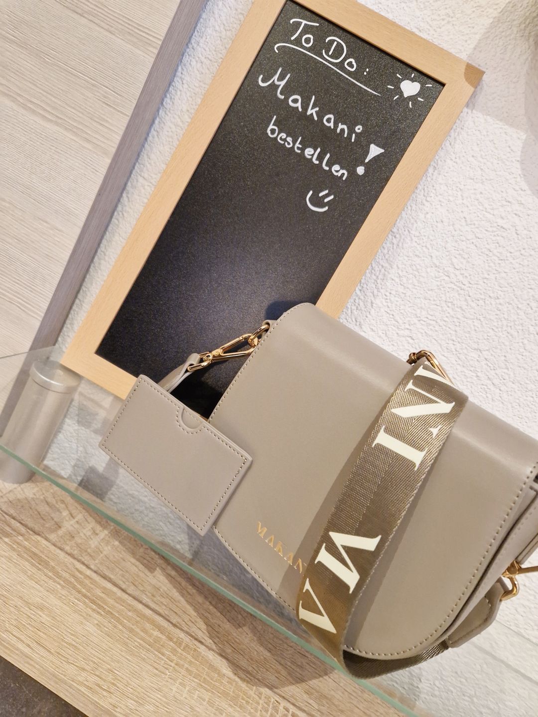 Customer photo review of JASMIN - TAUPE