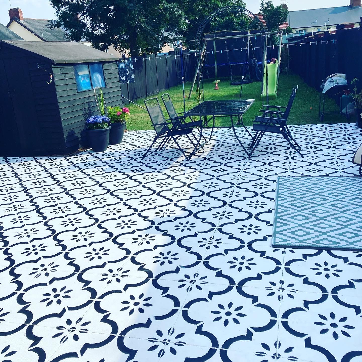 Customer photo review of Jannah Patio Stencil - Square Slabs