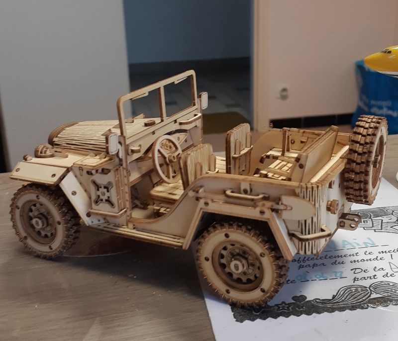 Customer photo review of Puzzle 3D bois | Jeep militaire 1940