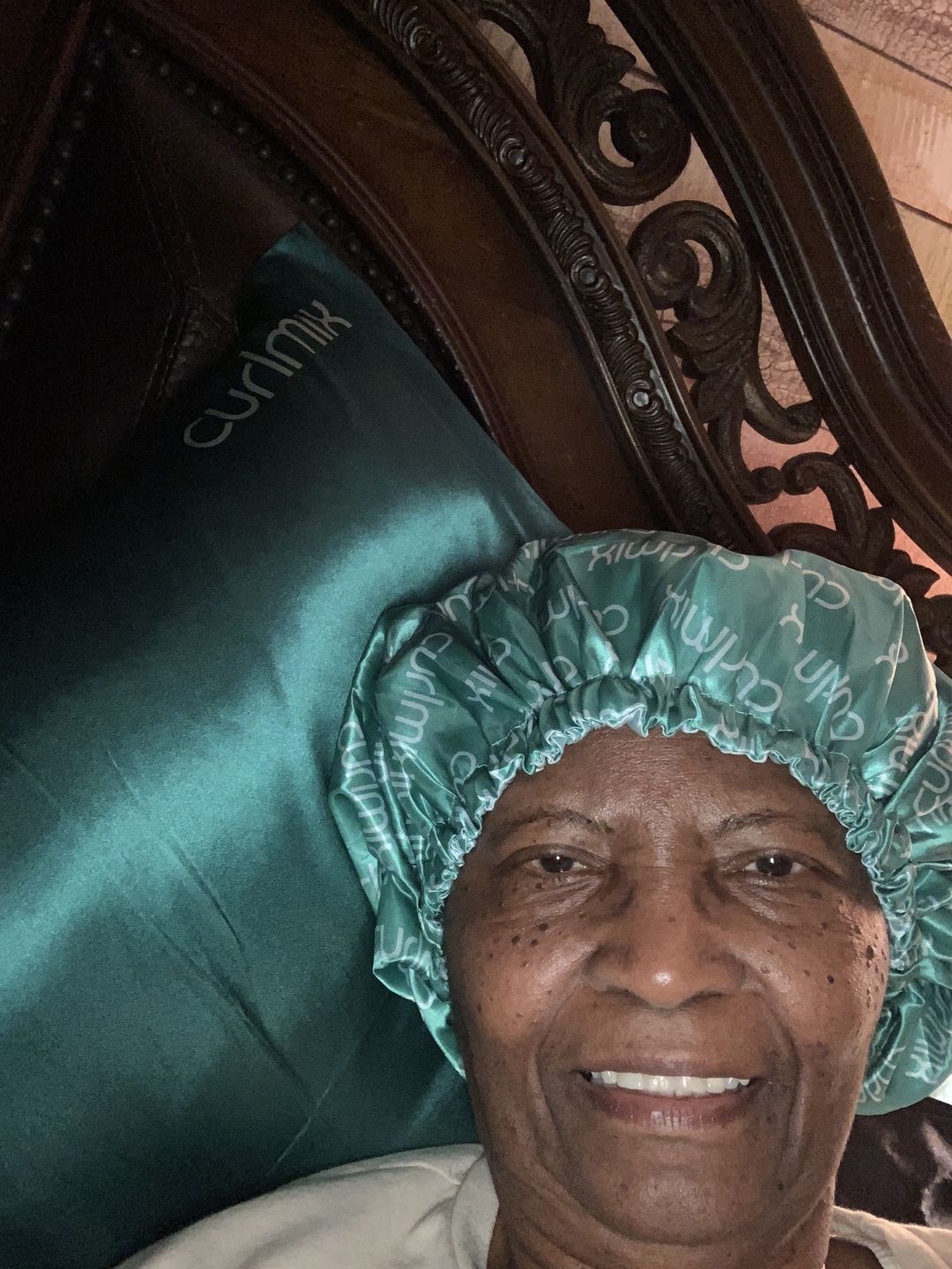 Customer photo review of CurlMix Satin Bonnet 2-in-1 Reversible with Adjustable Drawstring