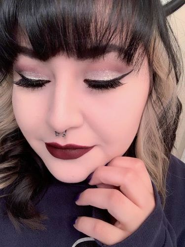 Customer photo review of GlowSkönhet™ Diamant Glitter Ögonskugga
