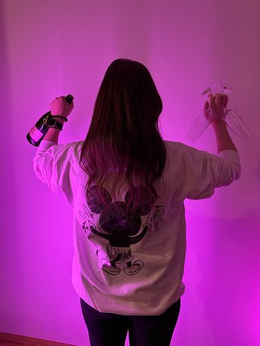 Customer photo review of CHAMPAGNE MOUSE BACK - Premium Hoodie