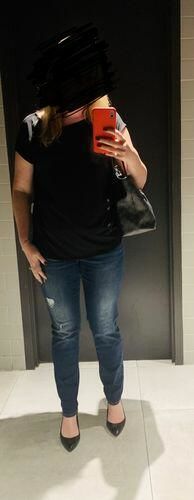 Customer photo review of Brigitte Brianna Everyday Tee