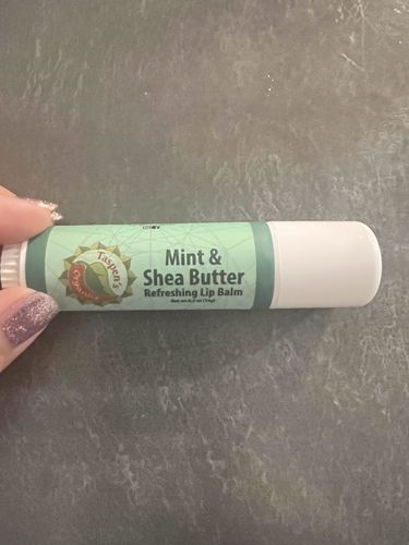 Customer photo review of Winter Giveaway- Large Mint Lip Balm - Free Gift
