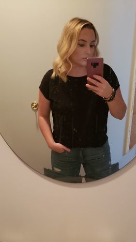 Customer photo review of Brigitte Brianna Everyday Tee