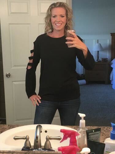 Customer photo review of Brigitte Brianna Slit Sleeve Sweatshirt