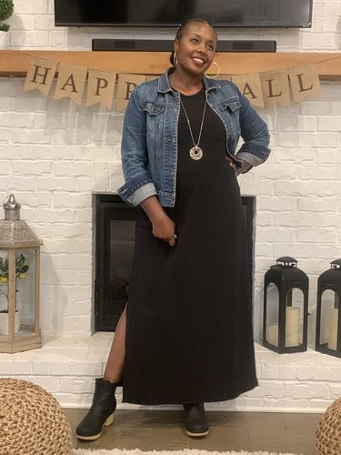 Customer photo review of Brigitte Brianna Pocket Maxi Dress