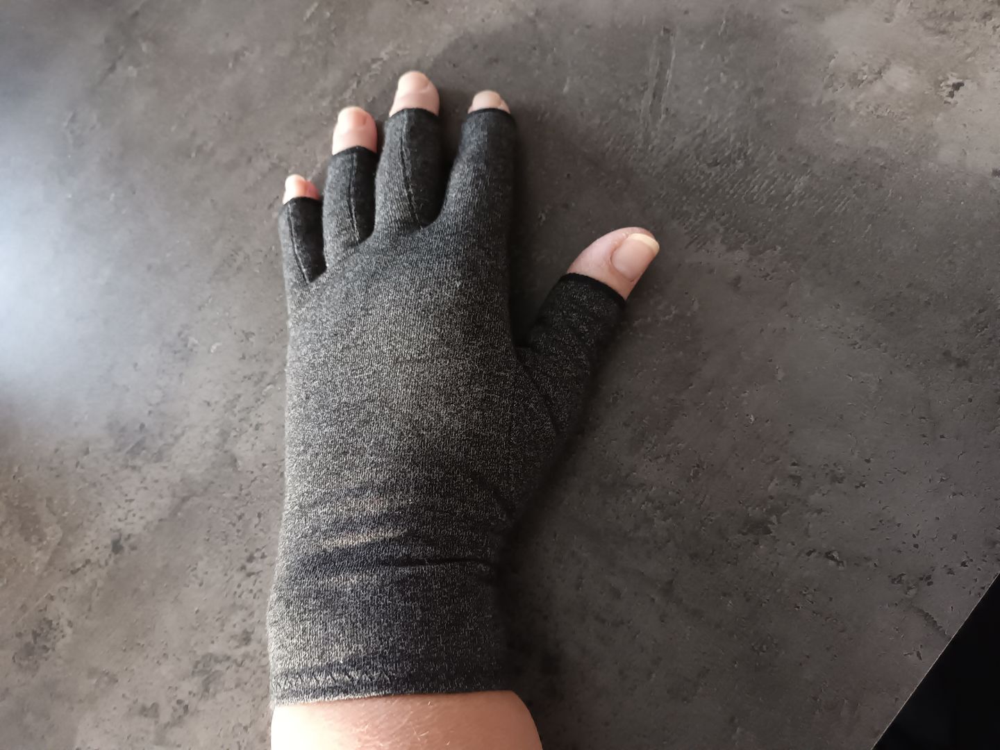 Customer photo review of Gants de compression anti-douleurs