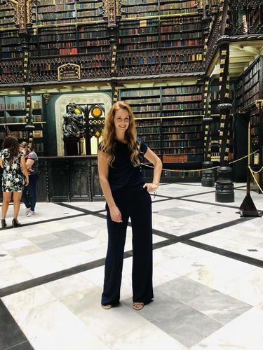 Customer photo review of Brigitte Brianna Everyday Tee
