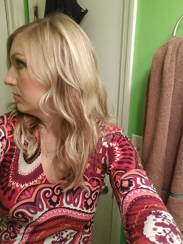 Customer photo review of Remy Clip In Human Hair Extensions Moresoo Straight Highlight Piano Color(#P16/22)