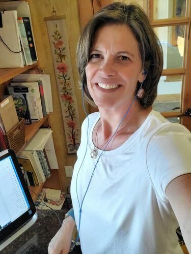 Customer photo review of Brigitte Brianna Favorite Basic Tee