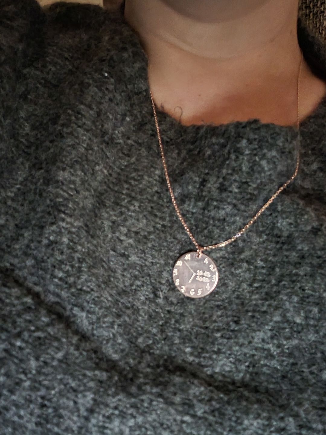 Customer photo review of Halskette Geburtsuhr