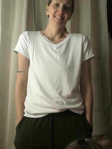 Customer photo review of Brigitte Brianna Favorite V-Neck Basic Tee