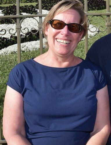 Customer photo review of Brigitte Brianna Everyday Tee
