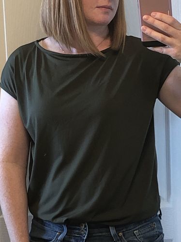 Customer photo review of Brigitte Brianna Everyday Tee