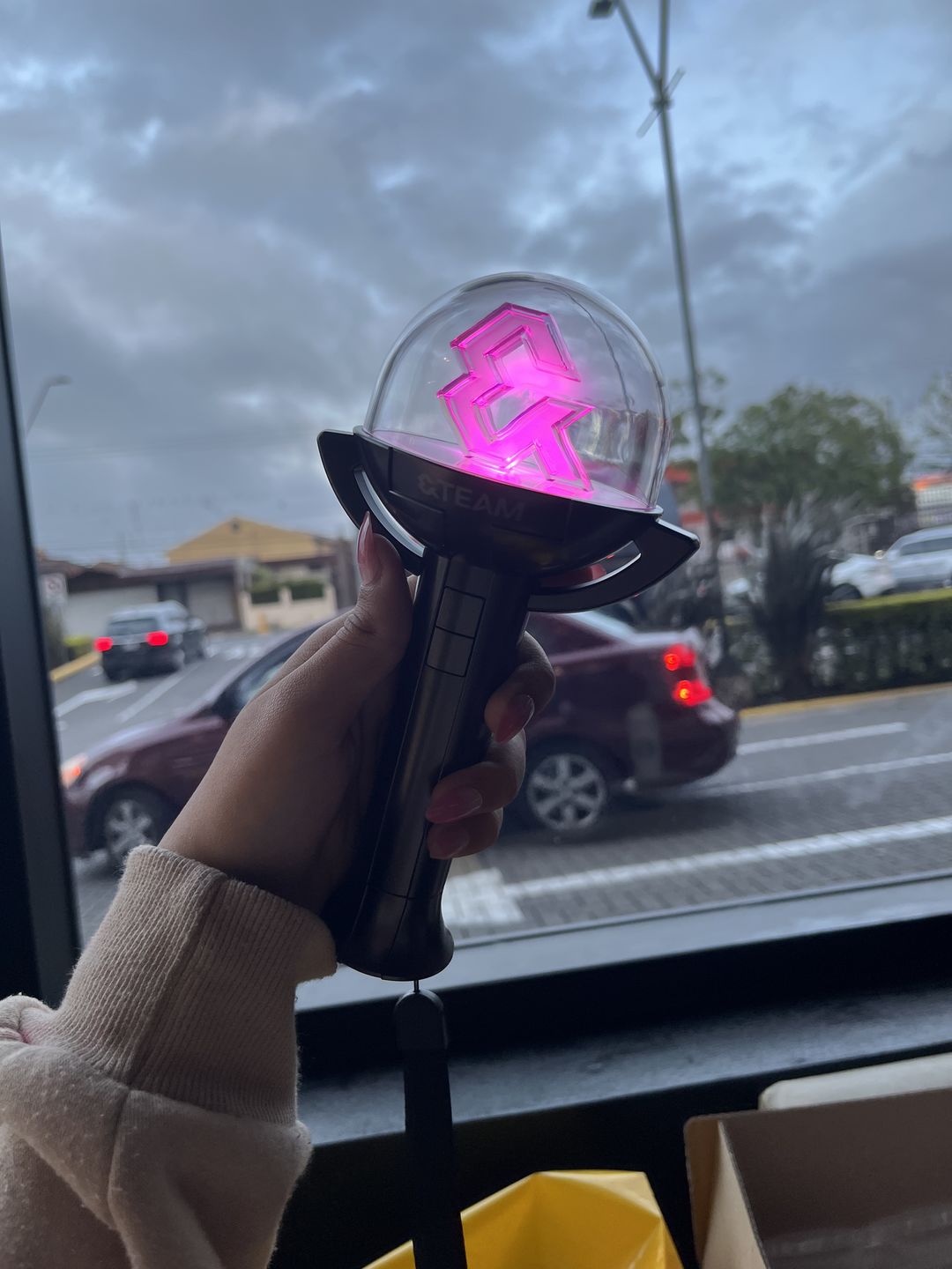 Customer photo review of &TEAM - OFFICIAL LIGHT STICK