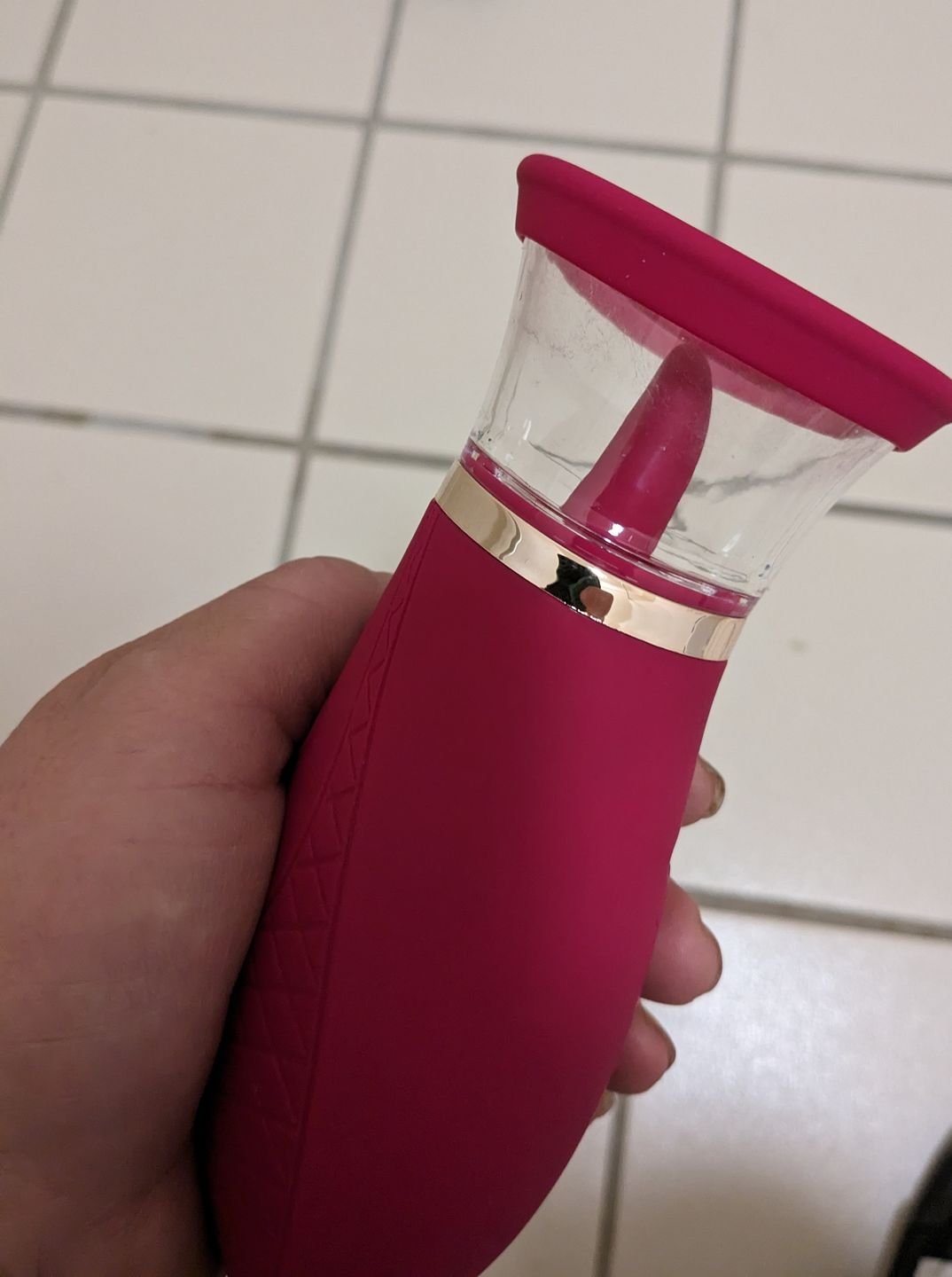 Customer photo review of SCIONESS Sucking and Licking Clitoral Stimulator
