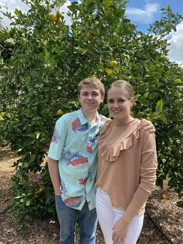 Customer photo review of Brigitte Brianna Moda Sweatshirt