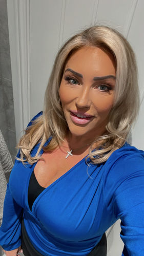 Customer photo review of Invisible Wire Human Hair Extension - Hot Toffee