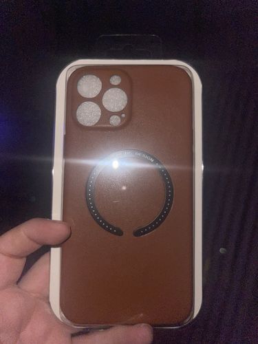 Customer photo review of Slim Leather MagSafe iPhone Case