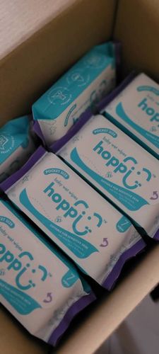 Customer photo review of [Bulk in Loose Pack] Baby Mini Wet Wipes (7 Wipes) - Super Saver Carton