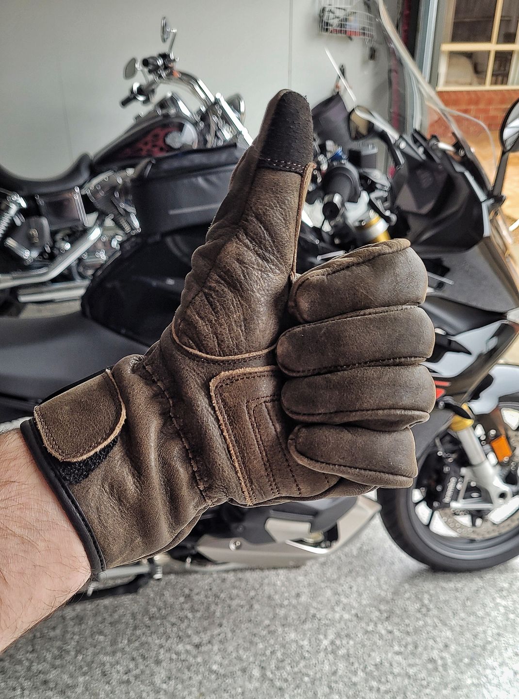 Customer photo review of 'The Original' | Retro Motorbike Gloves Gauntlet | Brown Distressed Leather