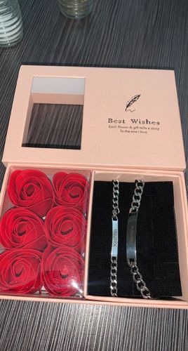 Customer photo review of Engraved Bracelet Set - W/ Eternal Rose Box