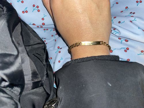 Customer photo review of Engraved Bracelet Set - W/ Eternal Rose Box