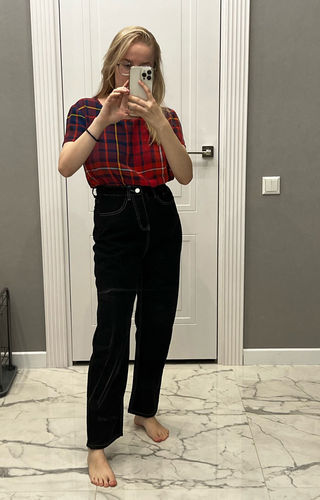 Customer photo review of Baby Lies Wide Jeans