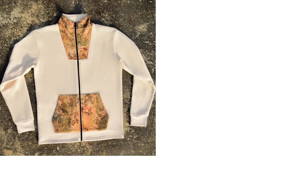 Customer photo review of Renaissance - Fleece Jacket
