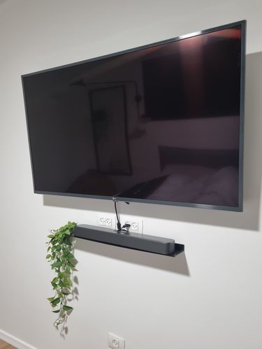 Customer photo review of מדפים למטבח